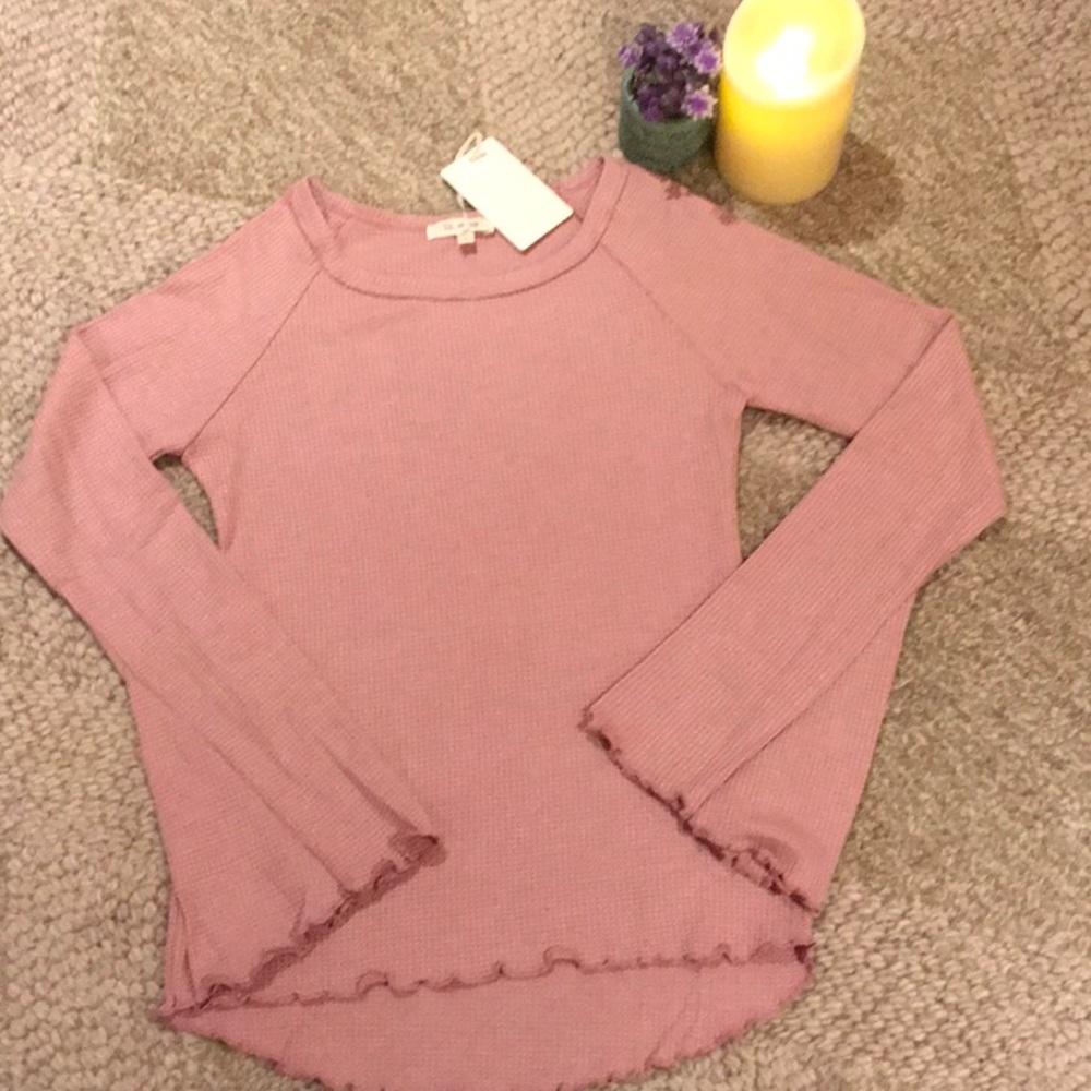 PERFECT ROSE/PINK BELL SLEEVE TOP - Picture 8 of 10